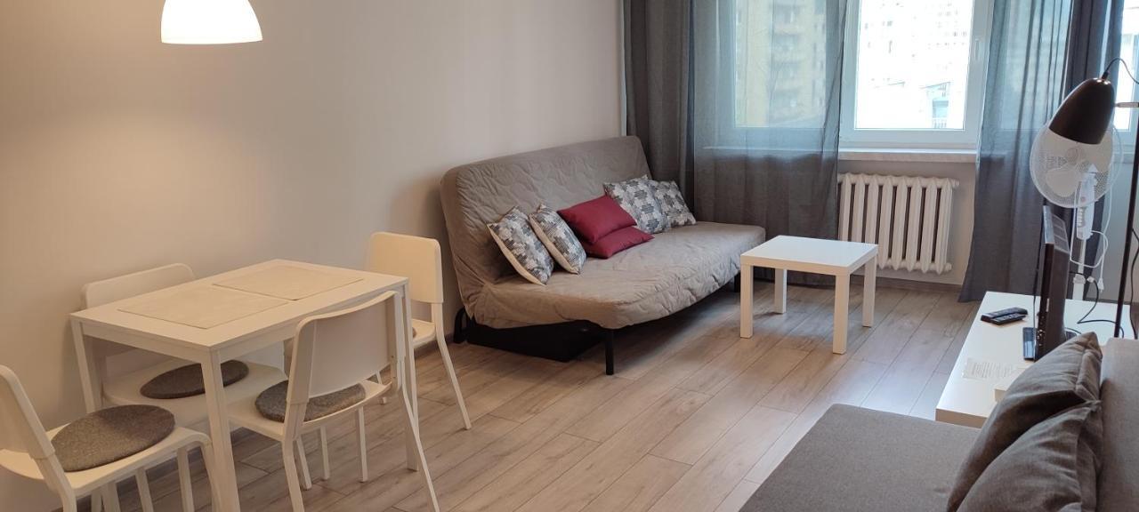 Top Apartamenty Centrum - Metro Rondo Onz Warsaw Exterior photo