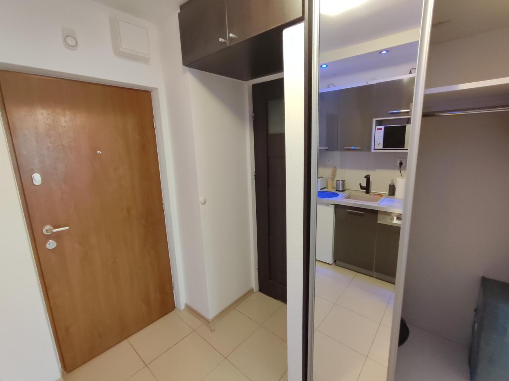 Top Apartamenty Centrum - Metro Rondo Onz Warsaw Exterior photo